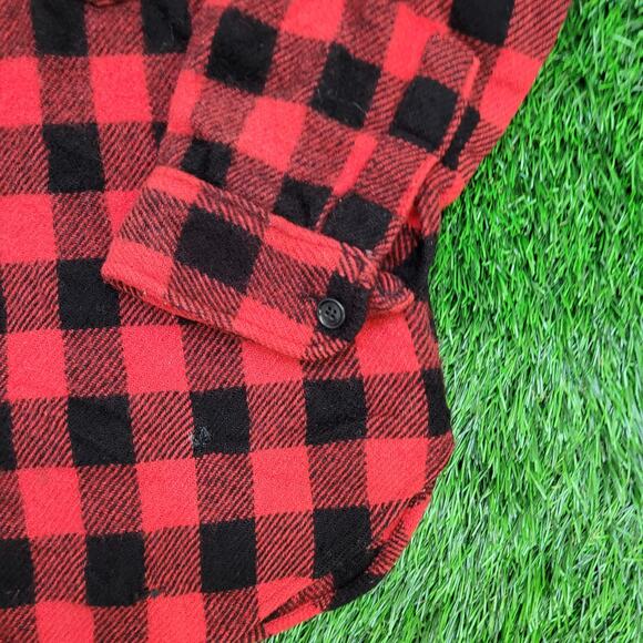 Vintage 70s Woolrich Flannel Button Shirt Womens XS/S 22x26 Buffalo-Plaid Baggy - Picture 14 of 14